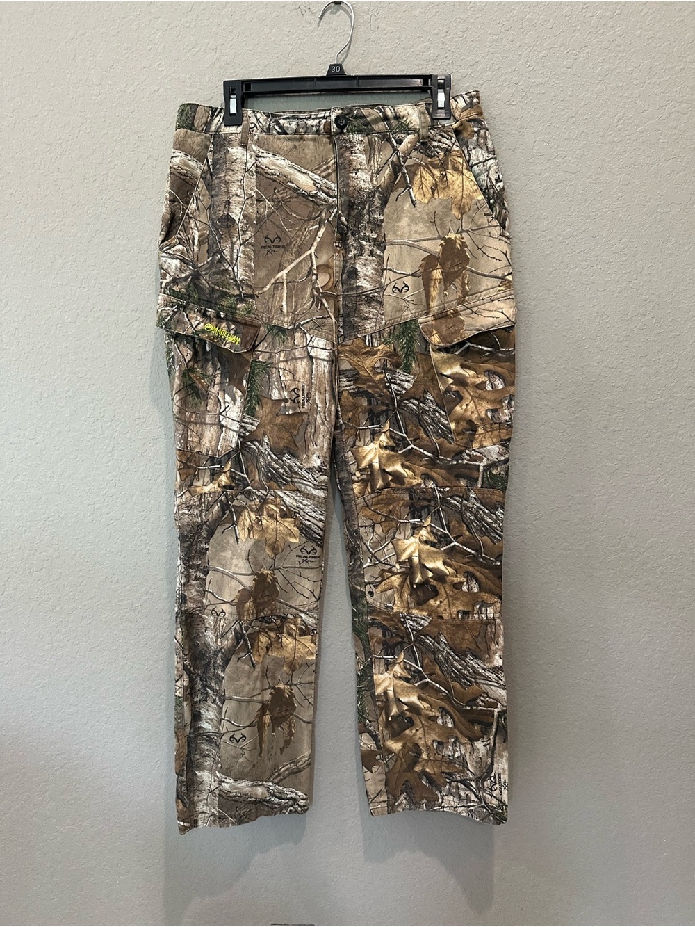 Magellan Camo Cargo Pants Youth Sz 18-20 Adjustable Waist EUC